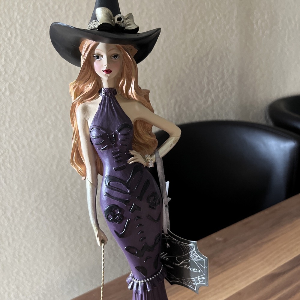 Elegant Gothic Witch Bella Lux Figurine Halloween With Cat 15in - Picture 3 of 6